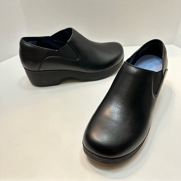 Lila Kelsey Women’s Slip-Resistant Black Work Clogs Shoes-Size 10-Workwear Nurse - Picture 3 of 10